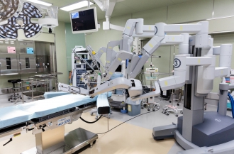 手術支援ロボット「ダ・ヴィンチ」の活用