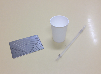 鼻息鏡、ストロー、紙コップ